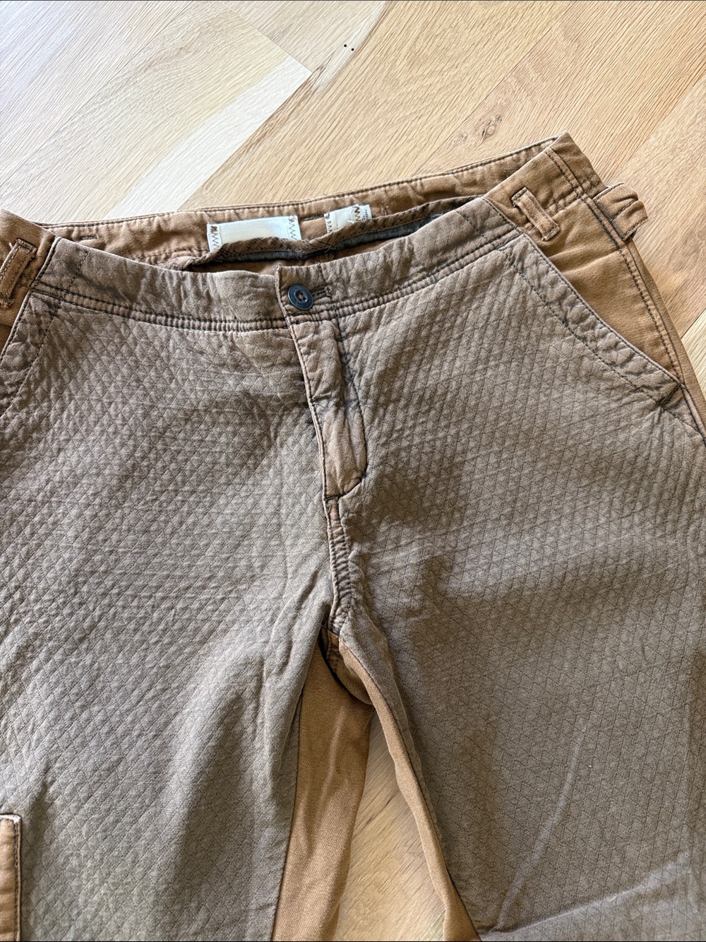 HeiHei by Anthropologie Two Tone Brown Khaki Cargo Pants - Picture 2 of 12